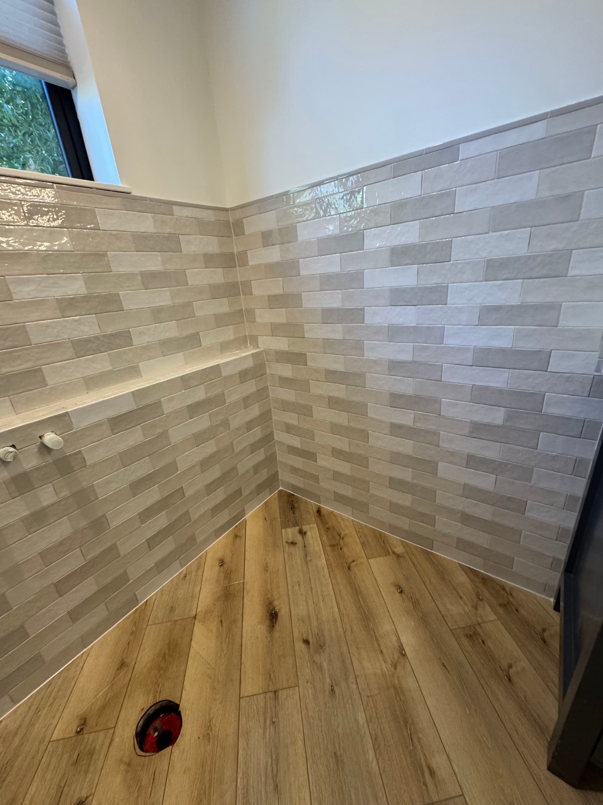 Gallery photos for Fresh Tile Surround and Freestanding Tub Bathroom Update: Image #3